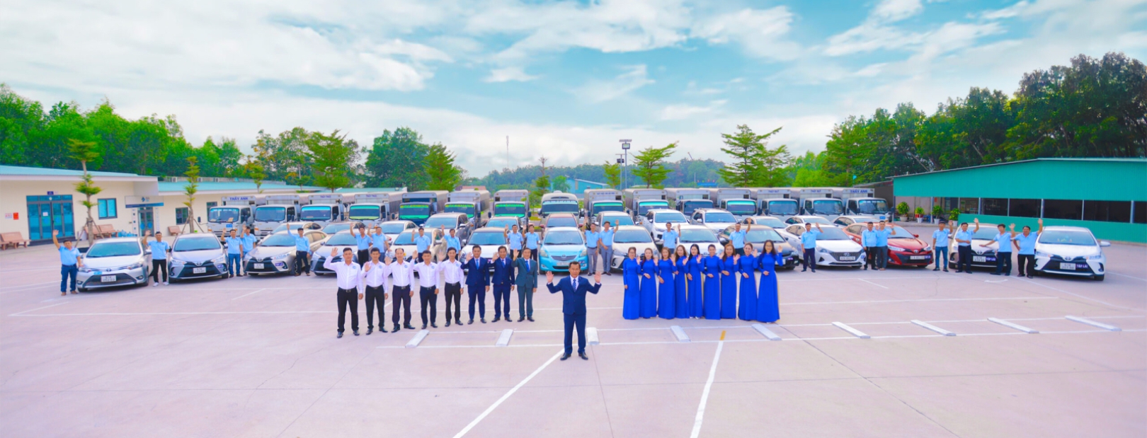 TRƯỜNG TRUNG CẤP NGHỀ NGHIỆP VỤ BÌNH DƯƠNG THẦY TIẾN