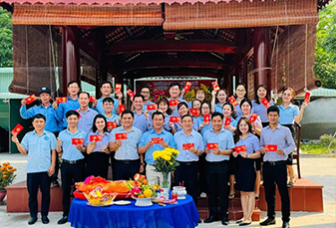 Trường Đào Tạo Lái Xe Trung Cấp Nghề Nghiệp Vụ Bình Dương Thầy Tiến
